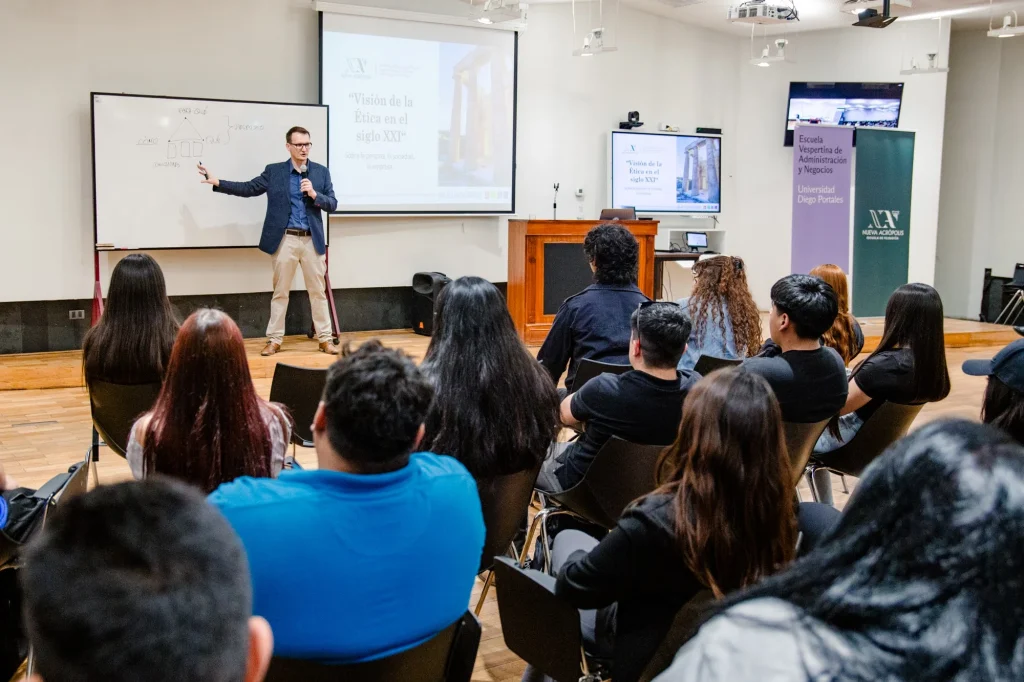 Charla filosófica en la Universidad Diego de Portales